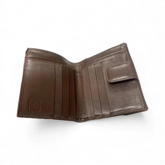 Authentic FENDI Wallet - Picture 2 of 12
